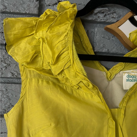 Dagg and Stacey green blouse - Picture 2 of 8